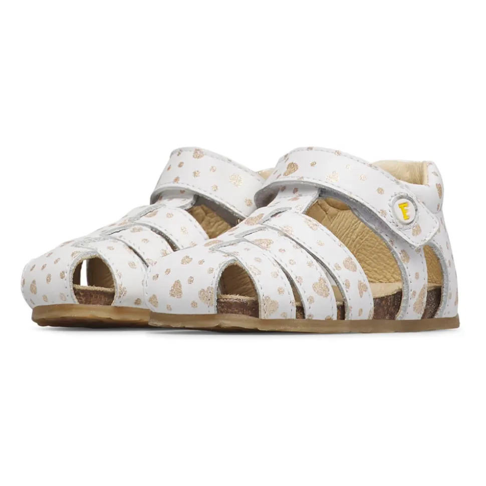 Alby Closed-toe Sandal