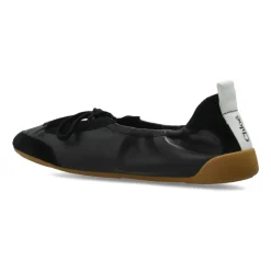 Ballerinas