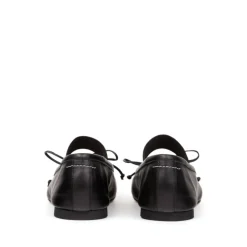 Ballerines plates en cuir avec