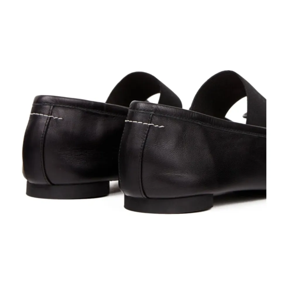 Ballerines plates en cuir avec