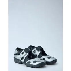 Baskets Air Rift Pois