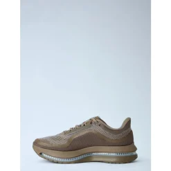 Baskets Pegasus Premium SP