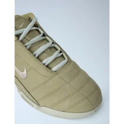 Baskets Total 90 Shox Magia