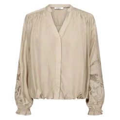 Blouses
