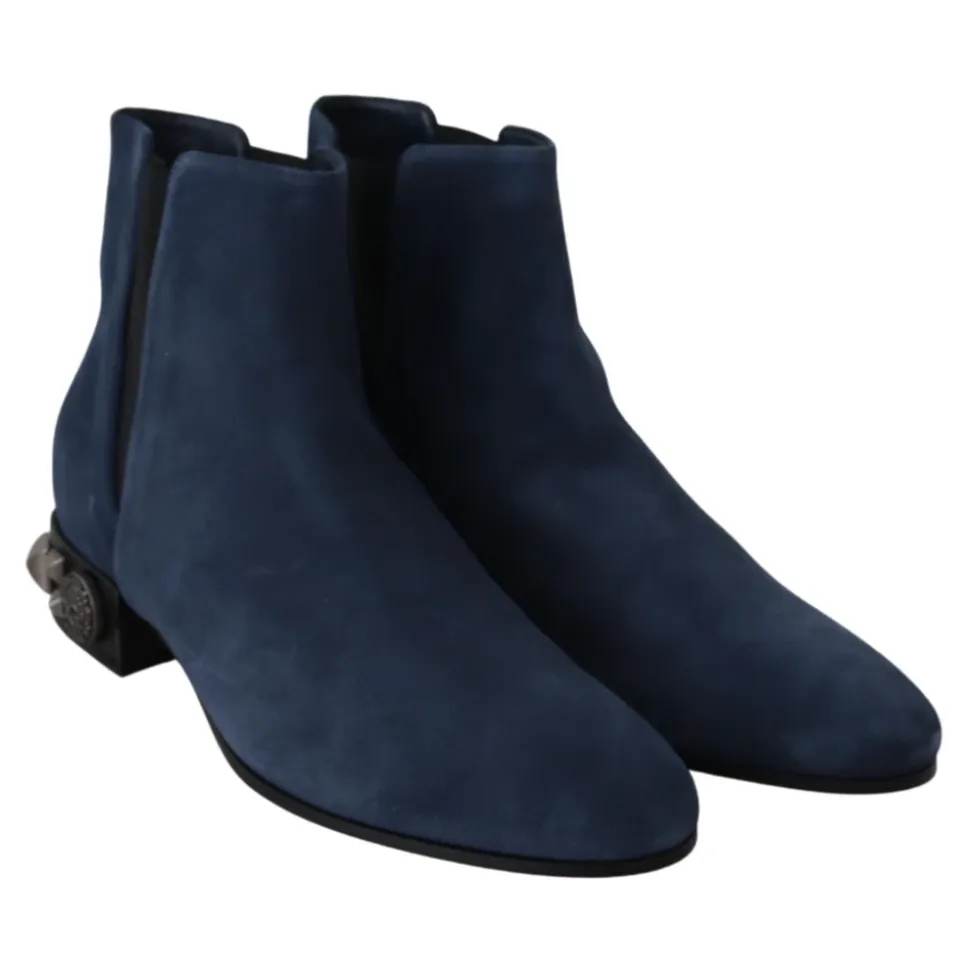 Bottines en daim avec clous décoratifs