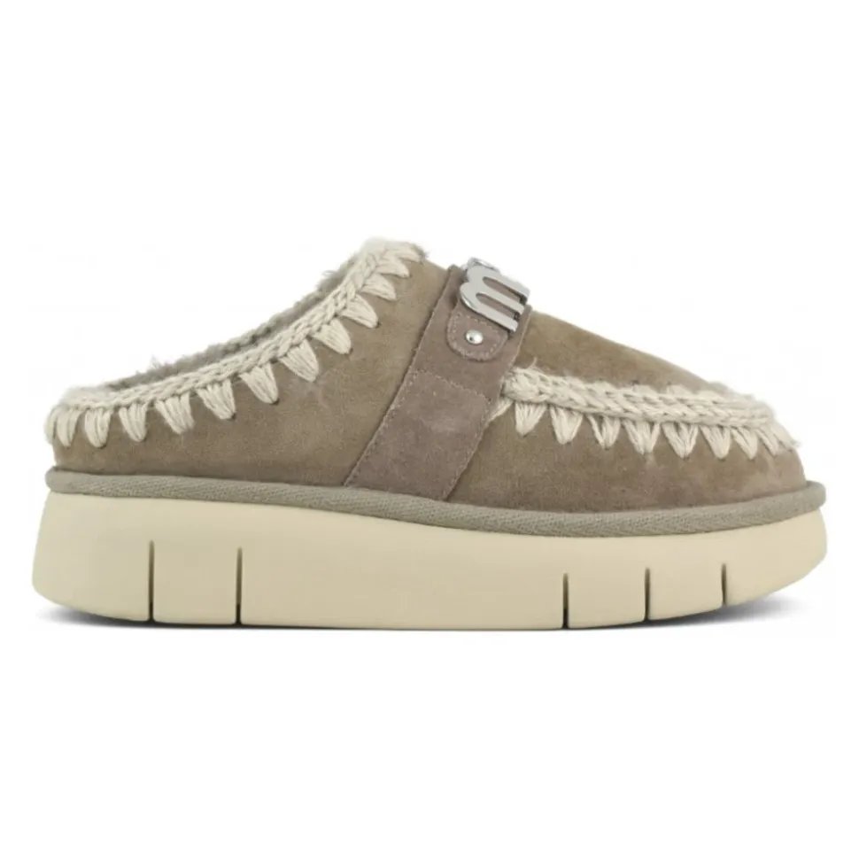 Bounce Clog Metal Logo