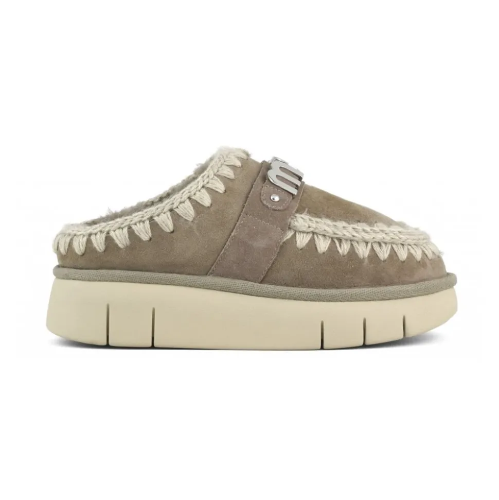 Bounce Clog Metal Logo