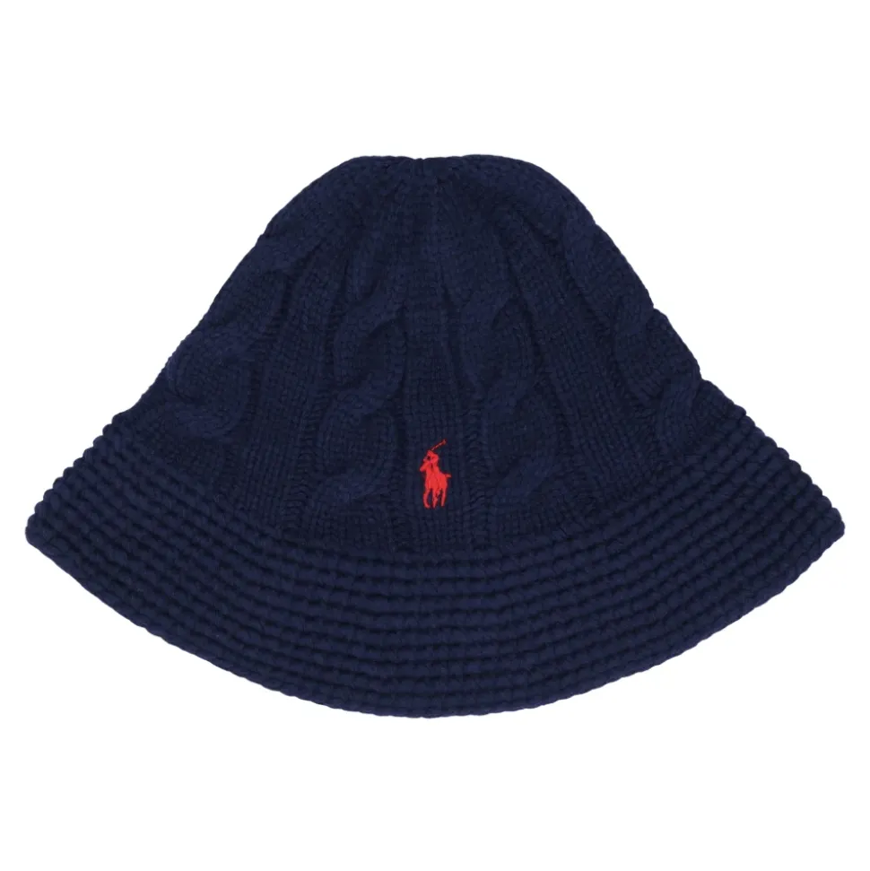 Cable knit beanie