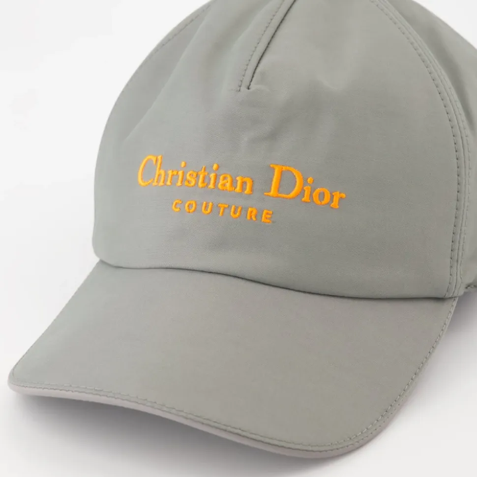 Casquette Couture Élégante