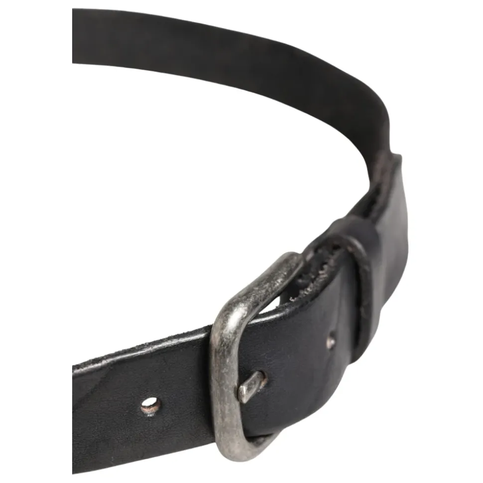 Ceinture en cuir à boucle métallique