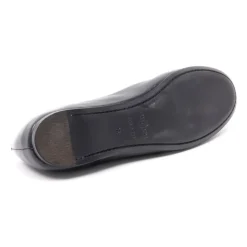 Chaussure ballerine noire cloutée