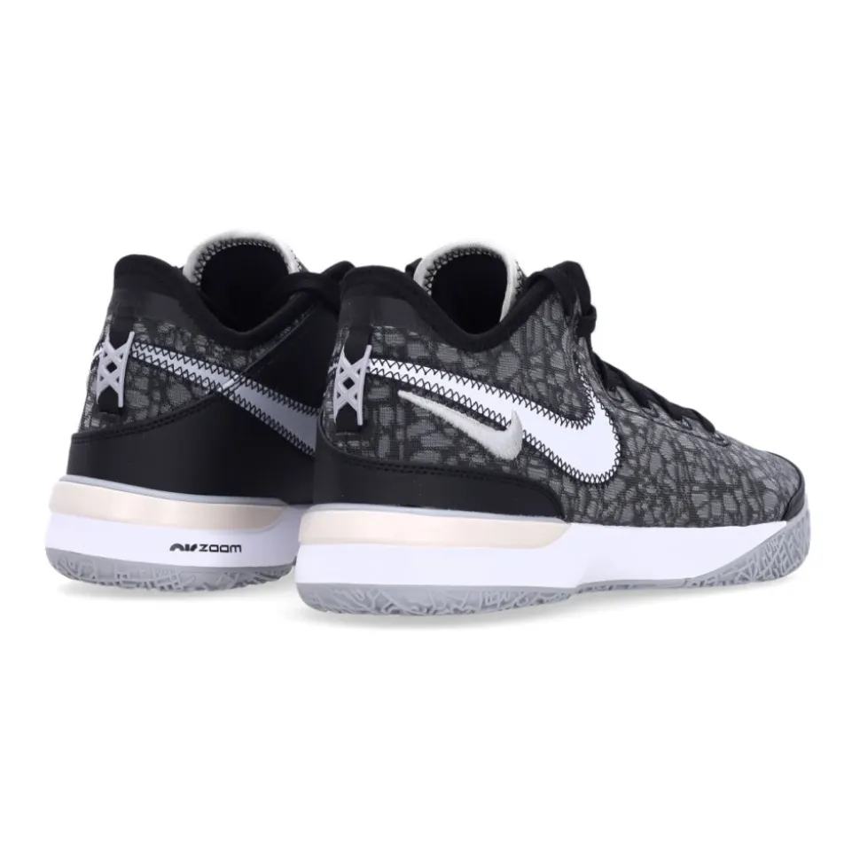 Chaussure de basket LeBron NXXT Gen