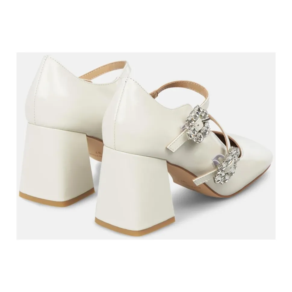 Chaussure à double boucle bijou