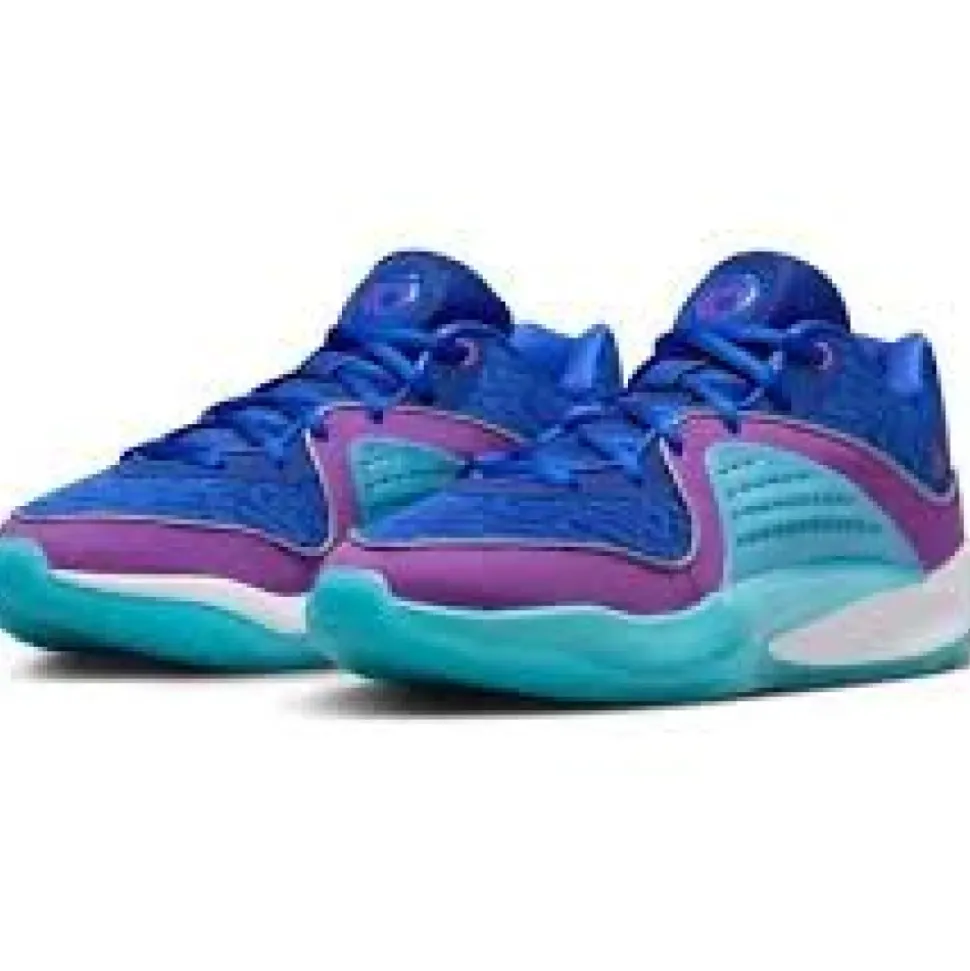 Chaussures de basketball KD16