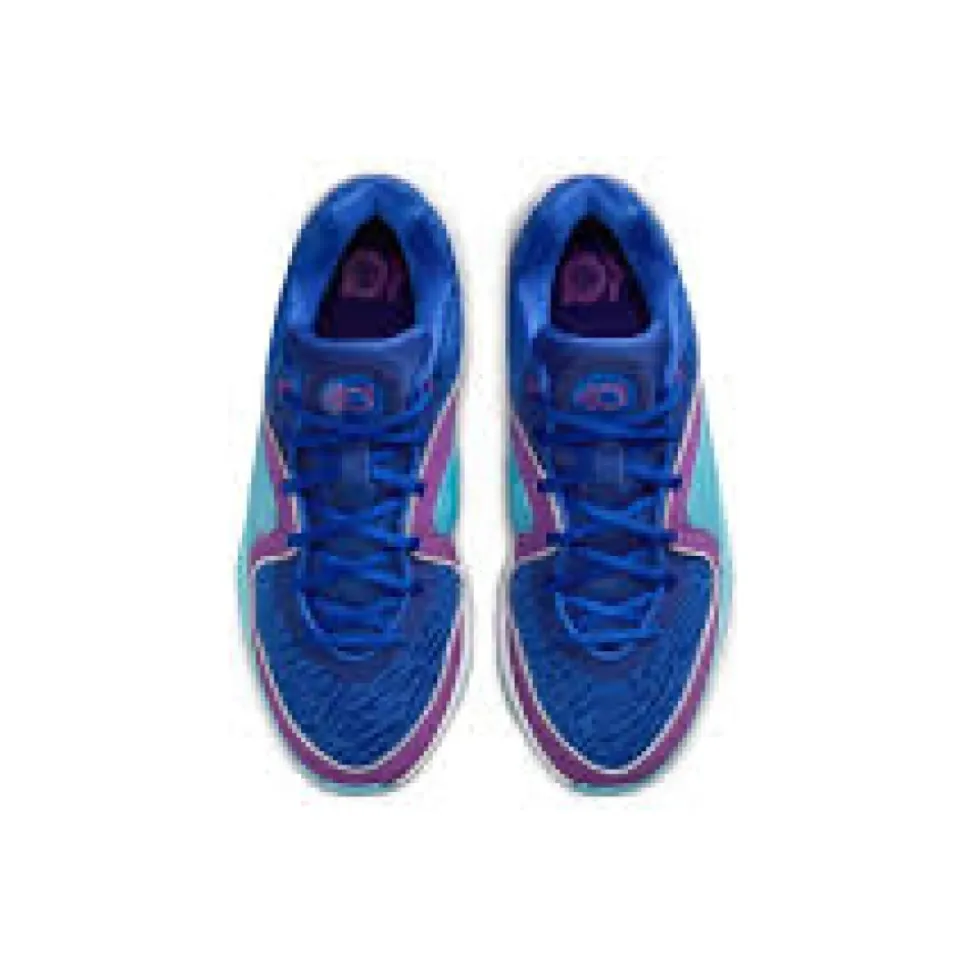 Chaussures de basketball KD16