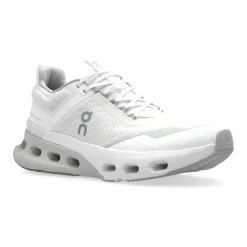 Chaussures de sport Cloudnova X