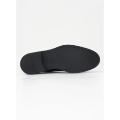 Chaussures plates noires en cuir derby fait main