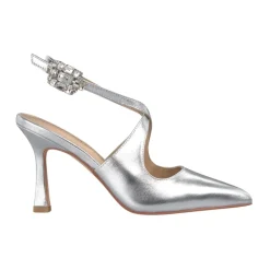 Chaussure à talon à bride entrelacée