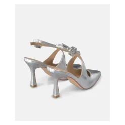 Chaussure à talon à bride entrelacée