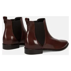Chelsea Boot