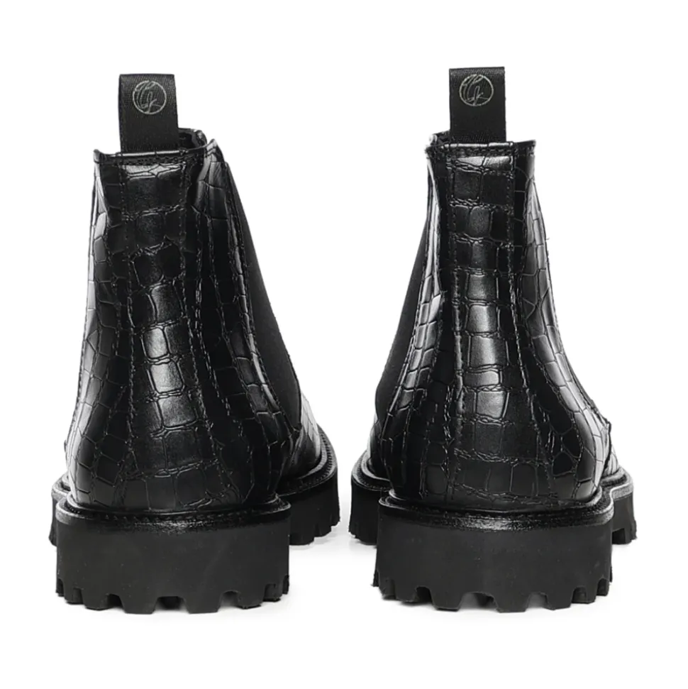 Chelsea Boots