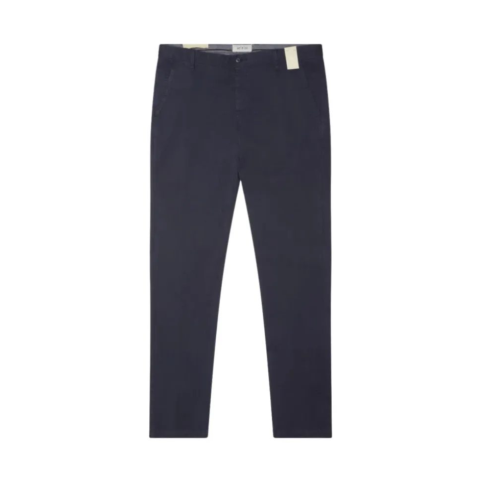 Chinos