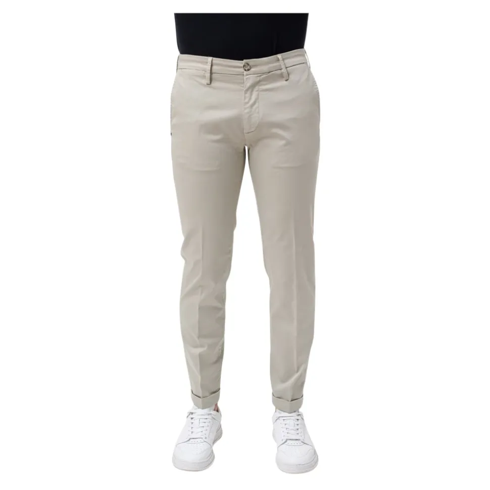 Chinos avec revers style MUCHA