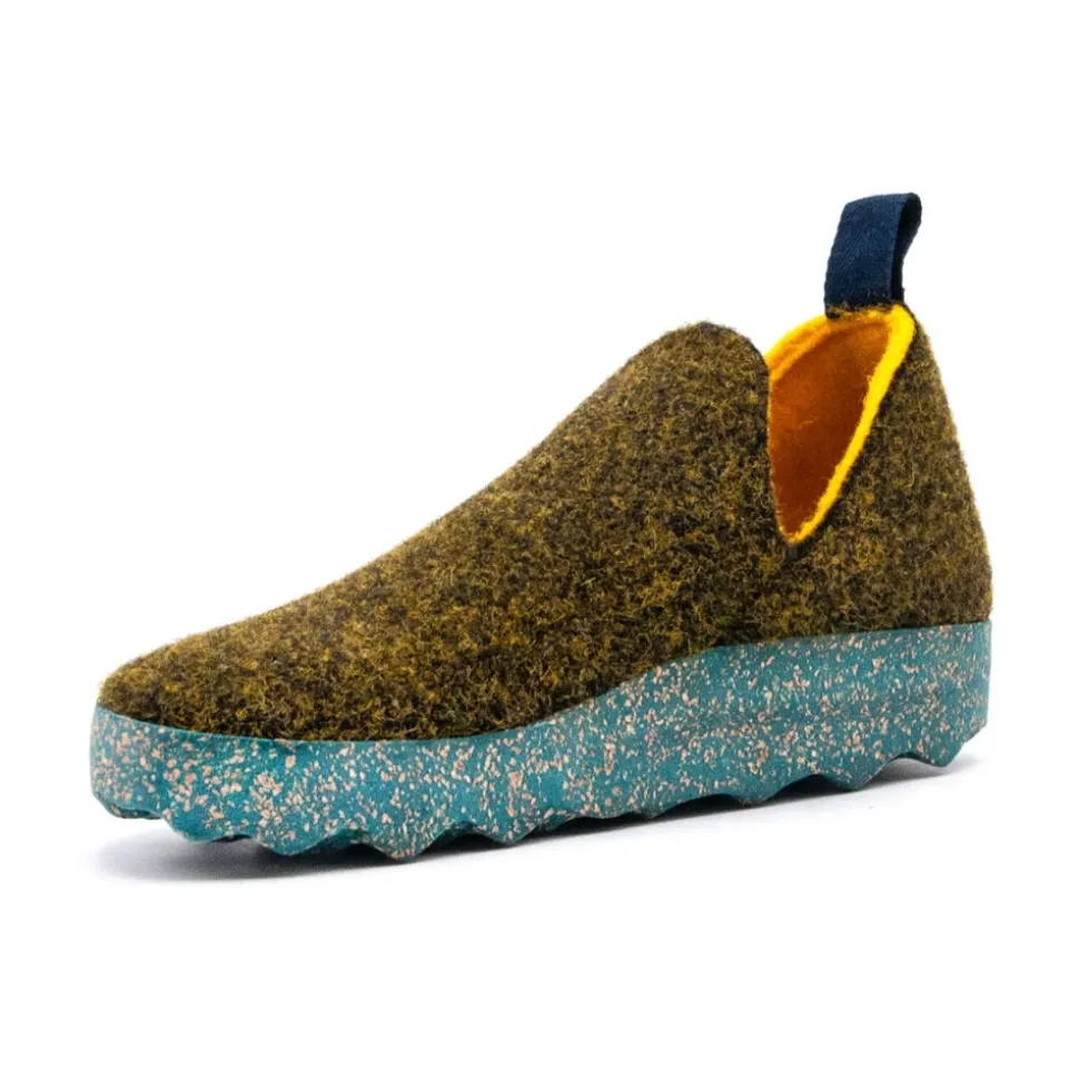 City Slip-on