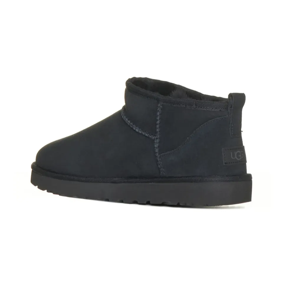 Classic Ultra Mini Boot