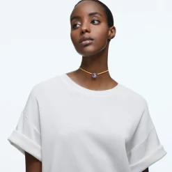 Collier avec pendentif coussin