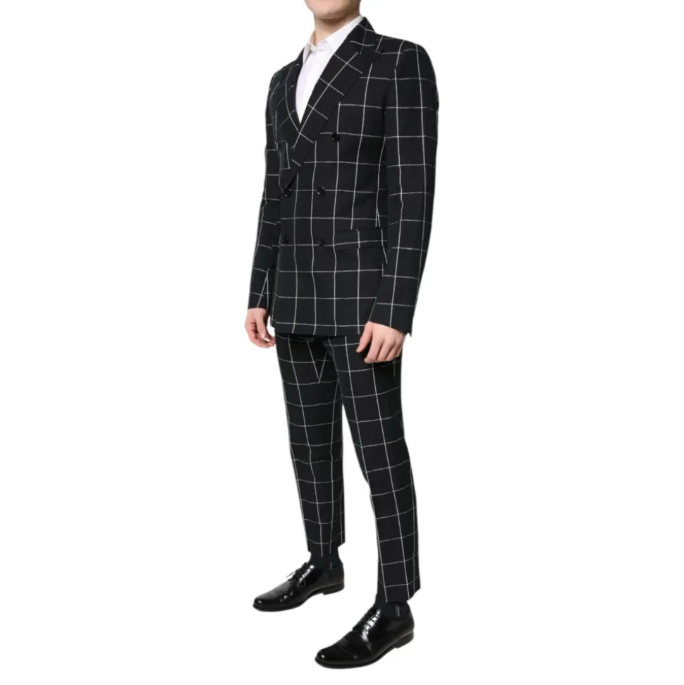 Costume de luxe noir doublé de soie