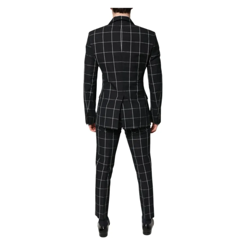 Costume de luxe noir doublé de soie
