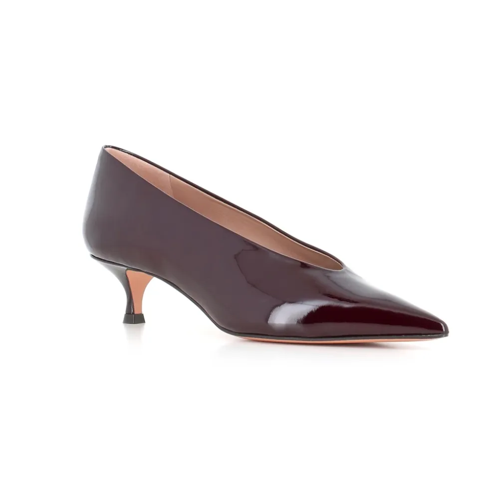 Décollette Babouche Kitten Heel