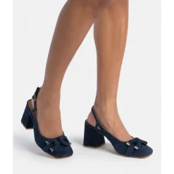 Détail de chaussure à talon
