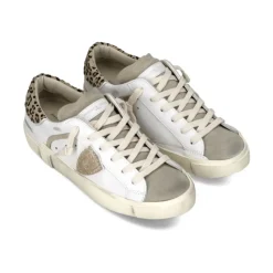 Flat Shoes