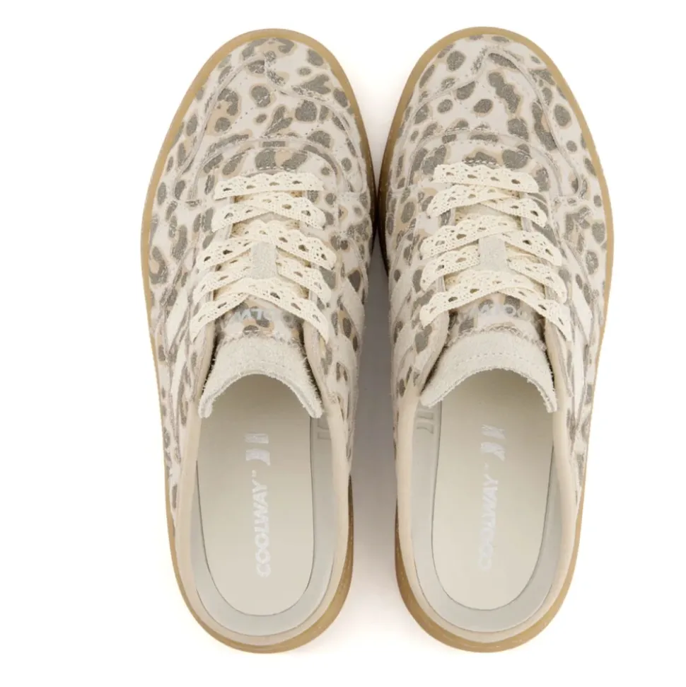 Goal Leopard Mule