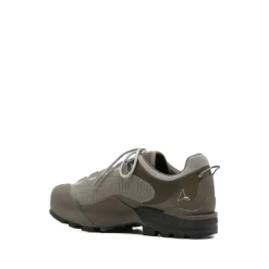Hida Low Top Sneakers
