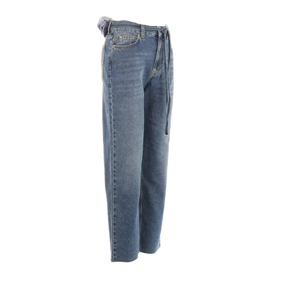 Jean droit avec ceinture
