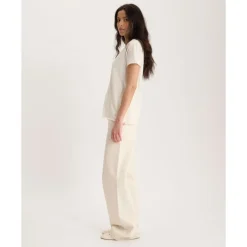 Katalina V-neck T-shirt