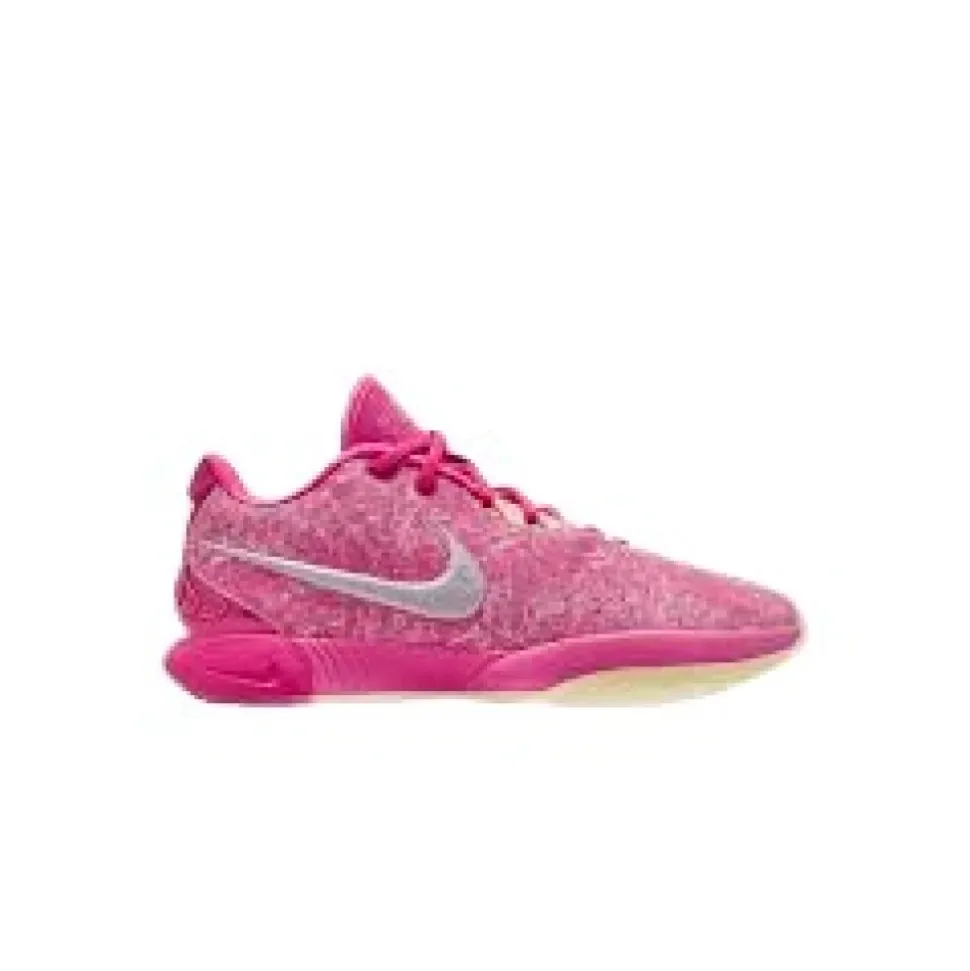 LeBron 21