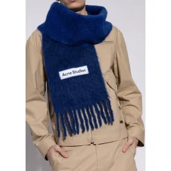 Logo Scarf