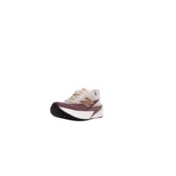 Logo Sneakers Tissu Caoutchouc Détails Coupe Régulière