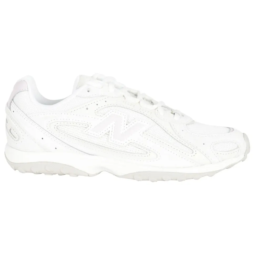 204L Sneakers