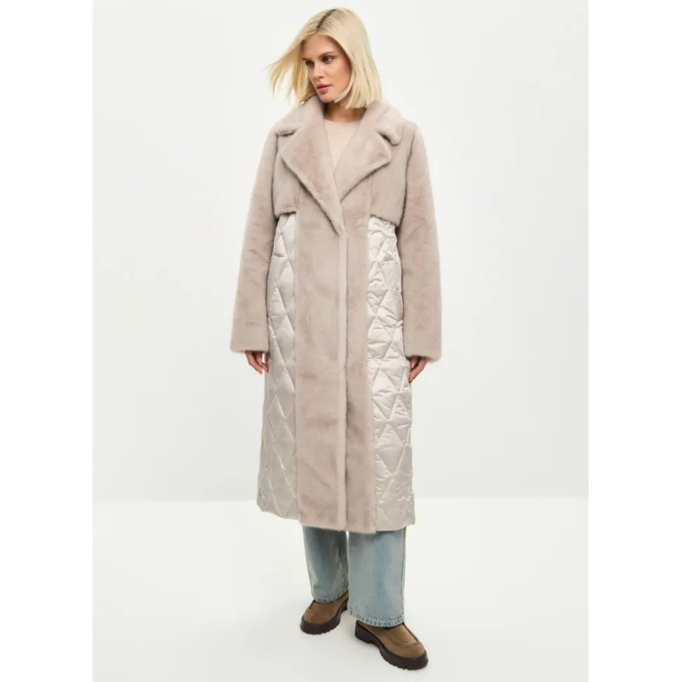 Manteau matelassé en fausse fourrure perle avec ceinture