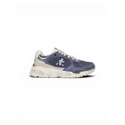 Mased Sneakers