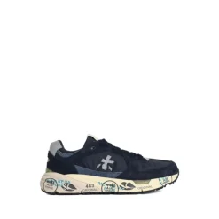 MASE Sneakers