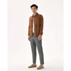 Mocassins en daim couleur taupe