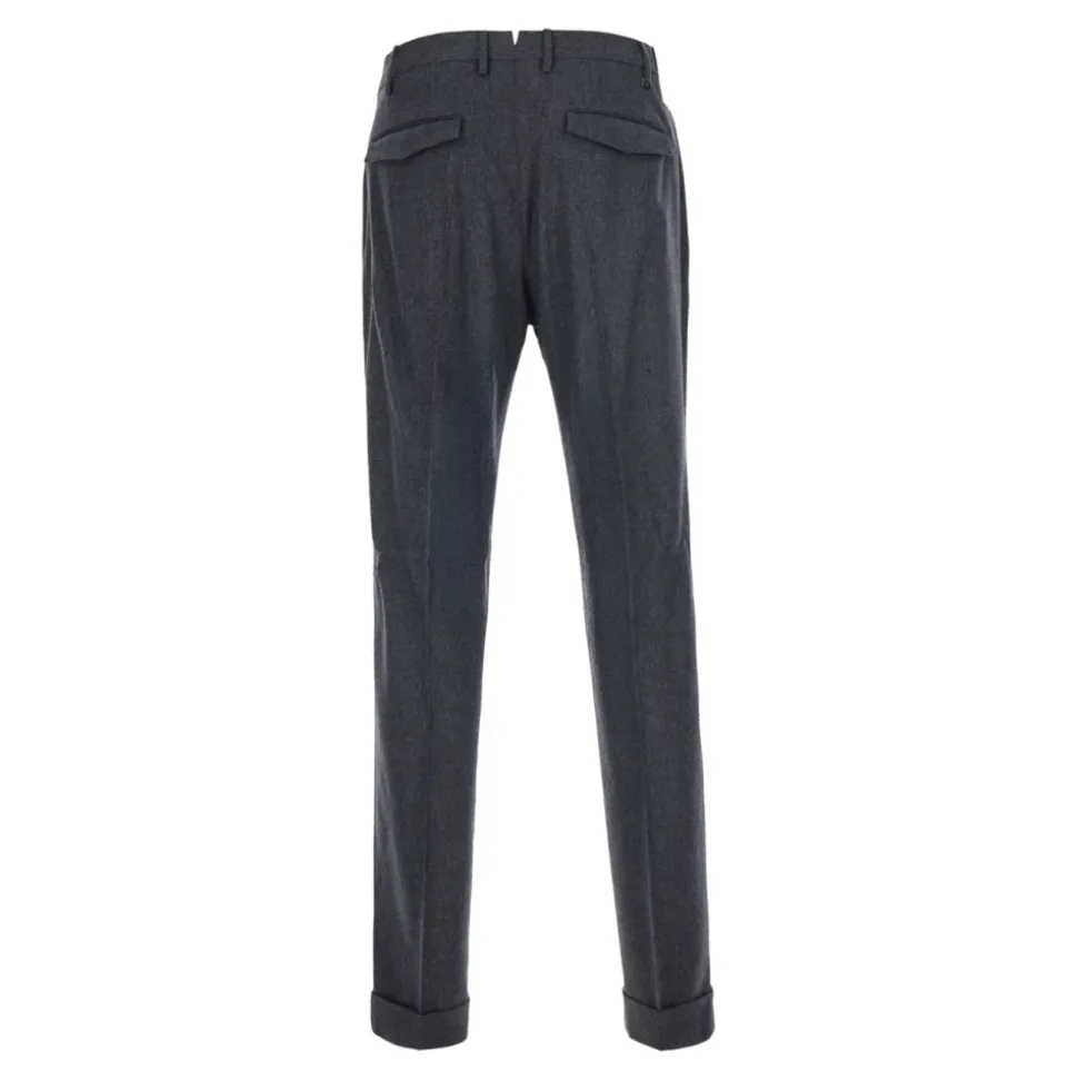 Pantalon de costume en laine plissée