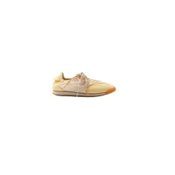 6 02 Panther Sneakers