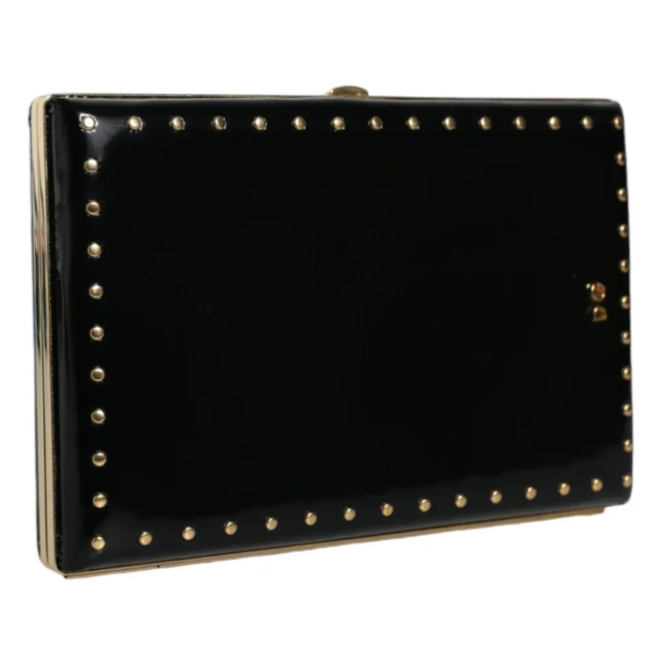 Pochette en cuir noir à clous dorés
